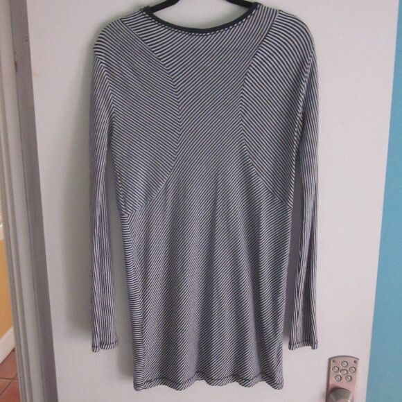 Rag & Bone Size XS Navy & White Striped Knit Pullover Long Sleeve Dress - Picture 13 of 13